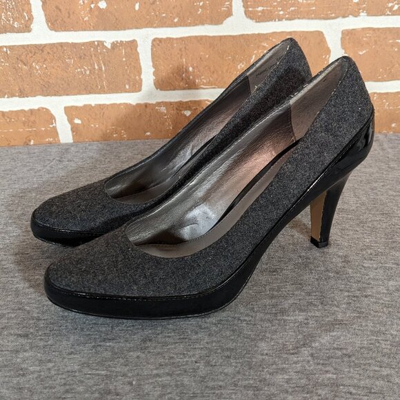Liz Claiborne Grey Flannel Heels - Picture 2 of 5